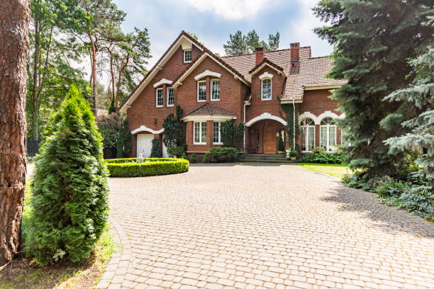 Best Permeable Paver Driveway  in Thiensville, WI