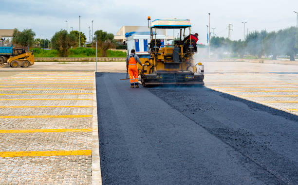 Best Driveway Pavers Near Me  in Thiensville, WI