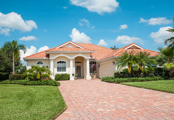 Best Driveway Pavers Near Me  in Thiensville, WI